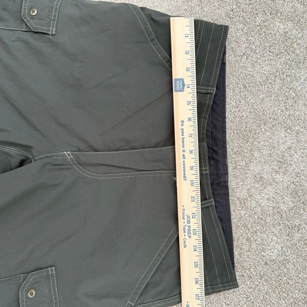 Kuhl Dark Green Casual Outdoor Hiking Cargo Shorts Men's Size 34‎ Gorpcore